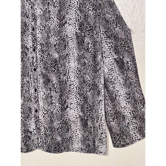 Lane Bryant Blouse 18/20 Black Gray Button Front Sheer Collar office Comfortable - Picture 11 of 16